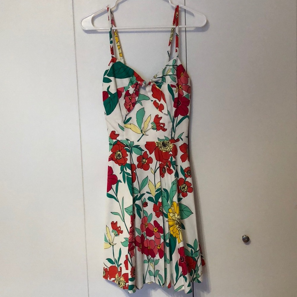 IXIA vintage style white floral swing skirt dress!